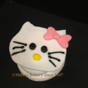 Hello Kitty Cupcake