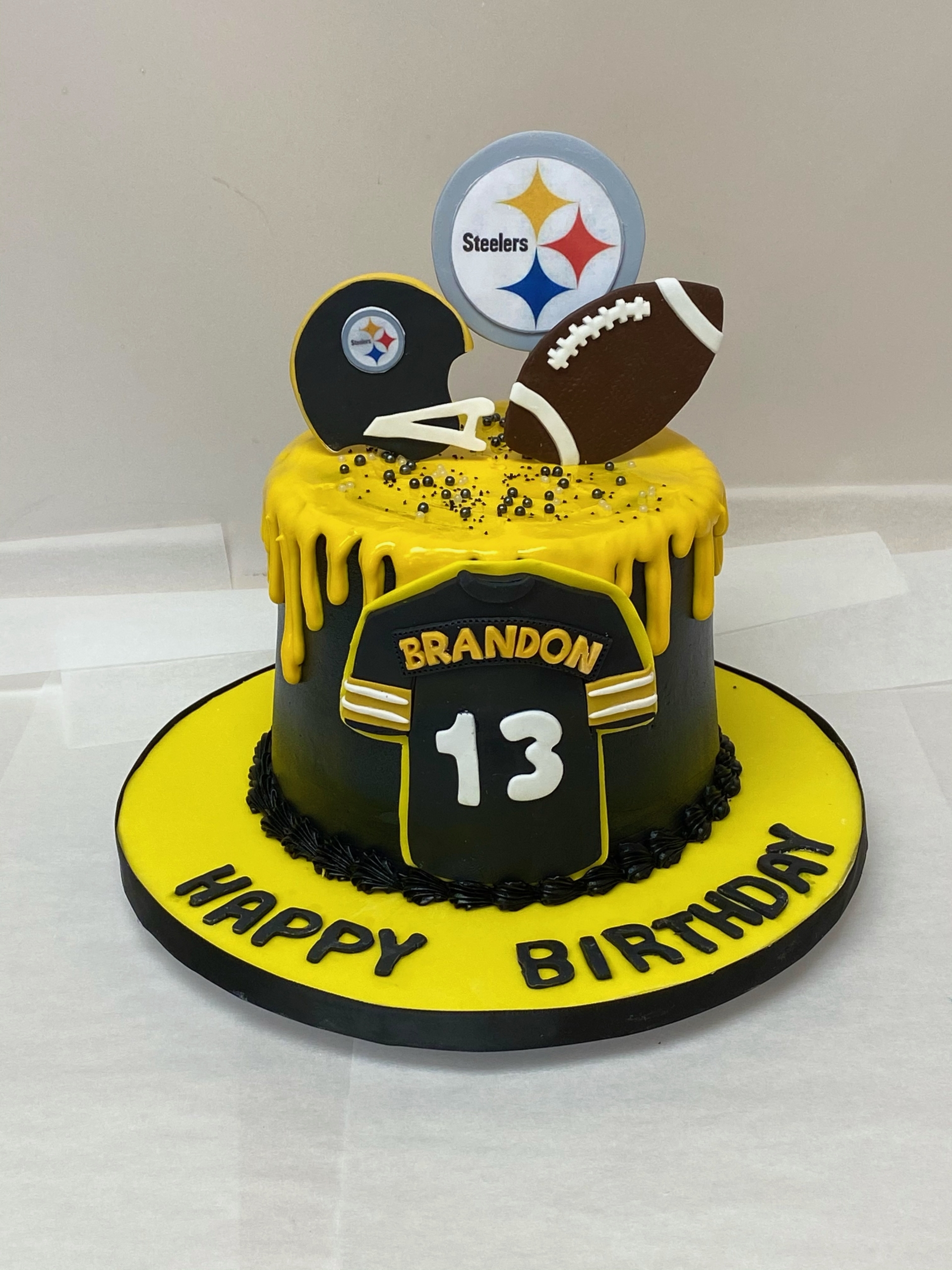 Pittsburgh Steelers Themed Cake - Football Theme Cake - YouTube