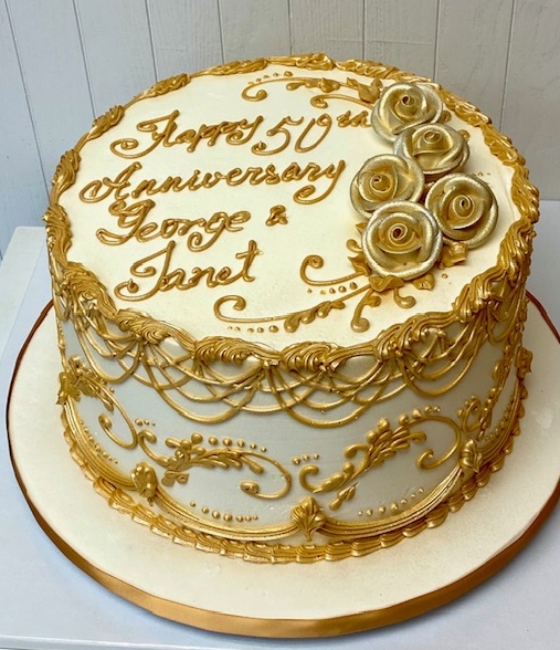 Cute Couple Anniversary Cake Online | YummyCake-nextbuild.com.vn